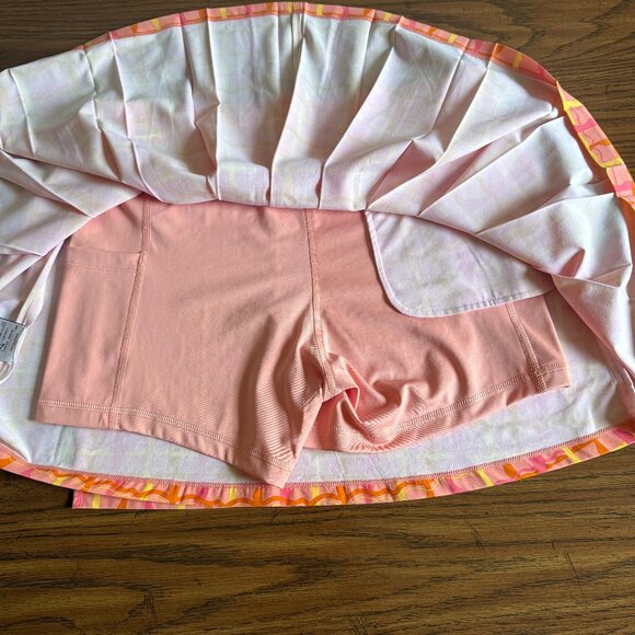 NWT Women's Puma Dani Dazey Wrap Golf Skirt, Size Medium - Picture 3 of 11